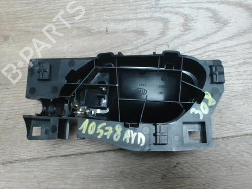 Used Front right interior door handle PEUGEOT 308 I (4A_, 4C_) 1.6 HDi (90 hp) 29054007