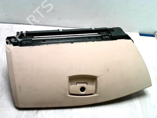 Used Glove box BMW 5 (E60) 530 xd (235 hp) 25420326