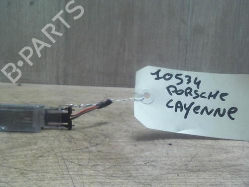 Éclairage de plaque d'immatriculation SEAT ALTEA (5P1) 2.0 TDI 16V (140 hp) 28721069