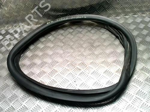 Used Rubber door seal CITROËN C4 Picasso II 1.6 HDi / BlueHDi 115 (115 hp) 31224219