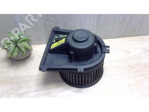 Used Air vent SKODA OCTAVIA I (1U2) 1.9 TDI (100 hp) 25401795