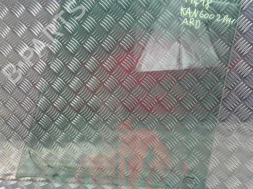 Used Rear right door window Rear right door window 37614261 37614261