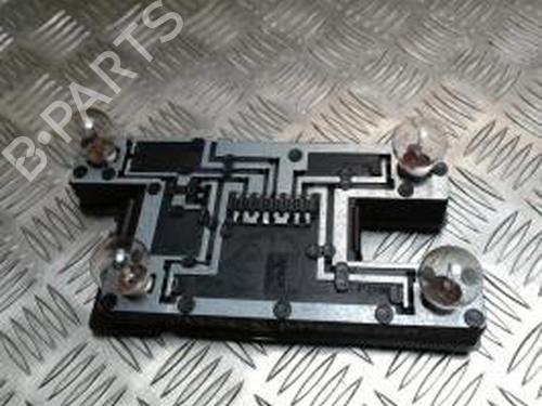Used Licence plate light RENAULT CLIO I (B/C57_, 5/357_) 1.2 (B/C/S57A, B/C57S, 5/357F, 5/357J, 5/357L, 5/357R) (58 hp) 25891031