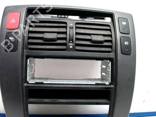 Middle console HYUNDAI TUCSON (JM) 2.0 CRDi | BP31226545I22