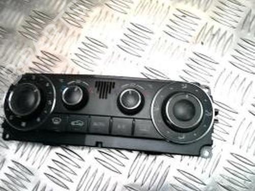 Commande Chauffage MERCEDES-BENZ C-CLASS Coupe (CL203) C 200 CDI (203.707) (122 hp) 25429623