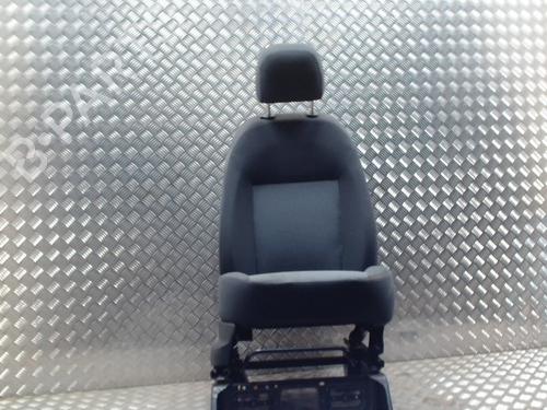 Siège avant droit Siège avant droit PEUGEOT BIPPER (AA_) 1.4 HDi (68 hp) 35964996 35964996