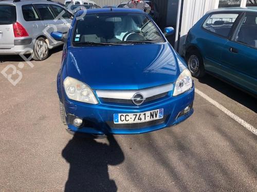 Brugte OPEL TIGRA TwinTop (X04) 1.4 (R97) (90 hp) 4380460