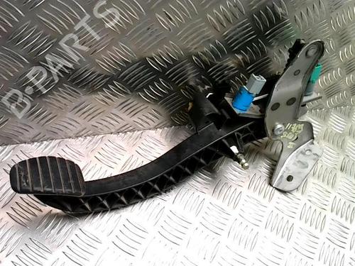 Used Clutch pedal RENAULT SCÉNIC II (JM0/1_) 1.9 dCi (JM0G, JM12, JM1G, JM2C) (120 hp) 25708100
