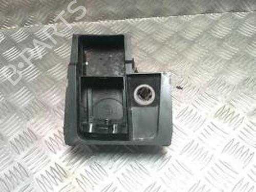 Used Cup/Object holder MERCEDES-BENZ B-CLASS Sports Tourer (W245) B 180 CDI (245.207) (109 hp) 26317001