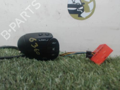 switch-renault-scenic-i-mpv-ja01_-fa0_-1999-2000-2001-2002-2003-2004-2005-2006-2007-2008-2009-2010-25396728 main image