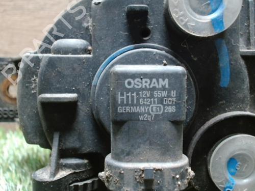 right-front-fog-light-renault-clio-ii-bb_-cb_-1998-1999-2000-2001-2002-2003-2004-2005-2006-2007-2008-2009-2010-2011-2012-2013-2014-2015-2016-31237885 main image