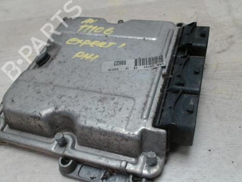 Engine control unit (ECU) PEUGEOT EXPERT Van (222) 2.0 HDI | BP25420568M57