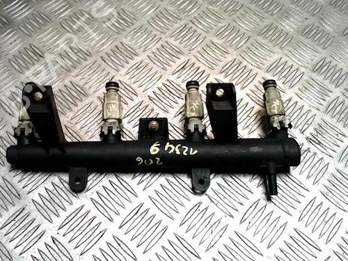 Used Injection rail Injection rail PEUGEOT 206 Hatchback (2A/C) 1.4 i (75 hp) 32710844 32710844