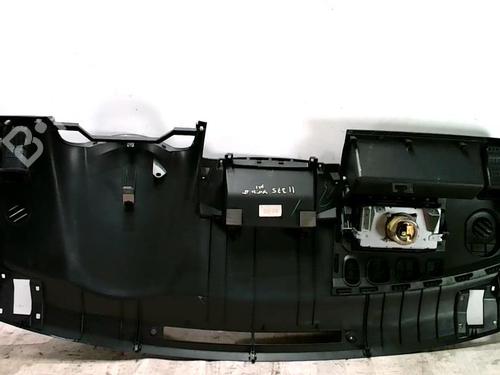 Tablier TOYOTA COROLLA Verso (ZER_, ZZE12_, R1_) 2.2 D-4D (AUR10_, AUR10R) (136 hp) 31233143