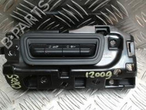 Used Switch RENAULT CLIO V (B7_) 1.5 Blue dCi 85 (B7AG) (86 hp) 30660938