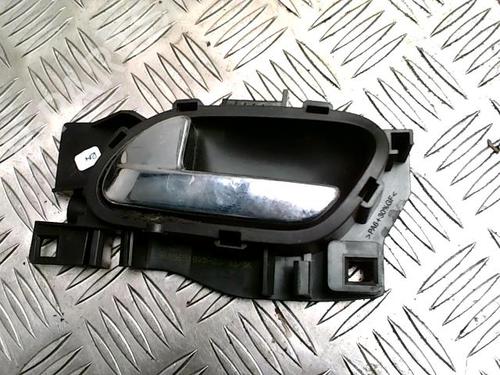 Venstre fortil invendig håndtag PEUGEOT 207 (WA_, WC_) 1.6 HDi (109 hp) 31234735