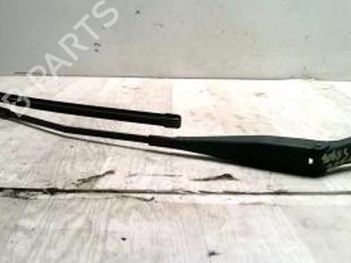 Used Front windshield wiper arm RENAULT CLIO III (BR0/1, CR0/1) 1.5 dCi (BR17, CR17) (86 hp) 27201791