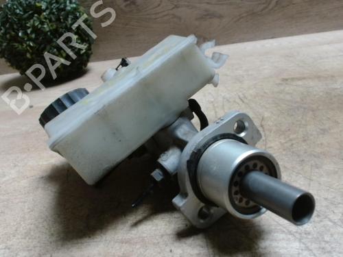 Hovedbremsecylinder PEUGEOT 206 Hatchback (2A/C) 1.6 16V (109 hp) 28800172