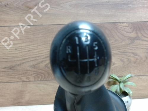 Used Shift knob RENAULT GRAND SCÉNIC III (JZ0/1_) 1.5 dCi (JZ09, JZ0D, JZ10, JZ14, JZ1G, JZ29, JZ2C) (110 hp) 29341266