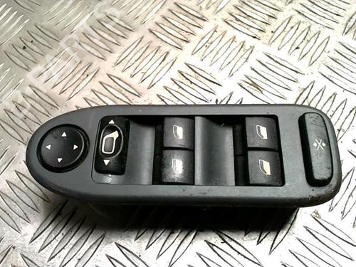 Venstre Foran elrute bryter Venstre Foran elrute bryter CITROËN C5 I (DC_) 2.2 HDi (DC4HXB, DC4HXE) (133 hp) 36156742 36156742