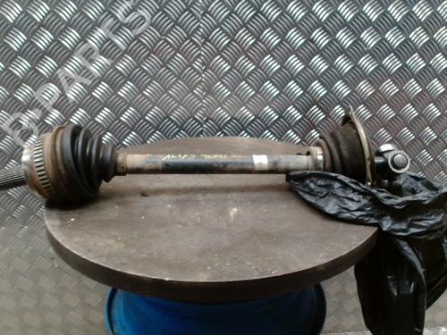 Used Left front driveshaft RENAULT MASTER II Platform/Chassis (ED/HD/UD) 2.5 dCi 120 (ED0M, ED0U, ED0W, ED4M, ED8M, ED8W, HD0M,... (115 hp) 33128975