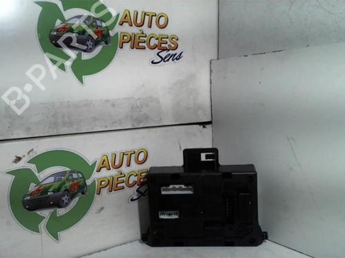 Used Fuse box RENAULT MODUS / GRAND MODUS (F/JP0_) 1.2 16V (JP0W) (101 hp) 25399931