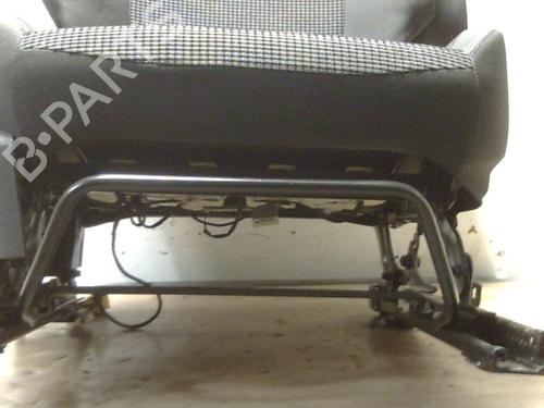 Used Right front seat PEUGEOT 5008 (0U_, 0E_) 1.6 HDi (110 hp) 31229125