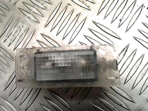 Éclairage de plaque d'immatriculation RENAULT MEGANE II (BM0/1_, CM0/1_) 1.5 dCi (BM1E, CM1E) (106 hp) 31357567