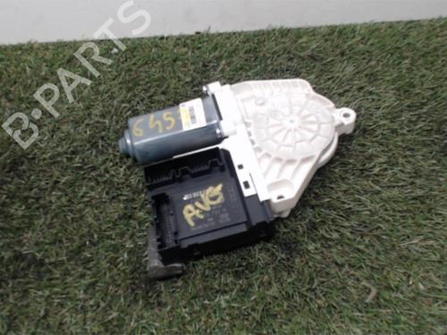 Vindusheismotor venstre foran VW PASSAT B6 Variant (3C5) 2.0 TDI 16V (140 hp) 25396488