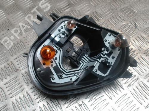 Used Licence plate light PEUGEOT 208 I (CA_, CC_) 1.6 HDi (92 hp) 30592982