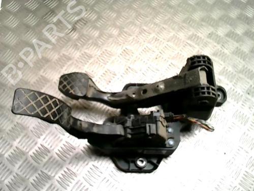 Used Pedal Pedal 38721909 38721909