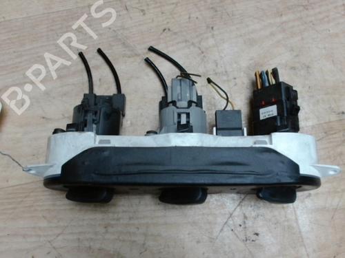 Used Climate control FORD TRANSIT CONNECT (P65_, P70_, P80_) 1.8 TDCi (90 hp) 31226316