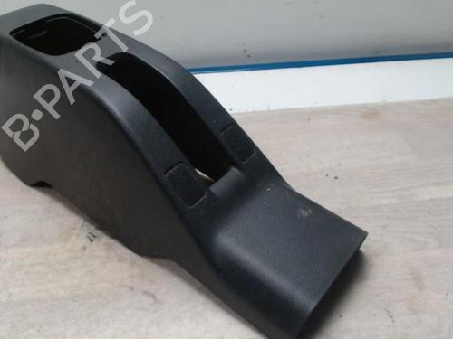 Midtkonsoll SUZUKI SWIFT IV (FZ, NZ) 1.3 DDiS (AZG413D, ZC02S, ZC92S) (75 hp) 25422271