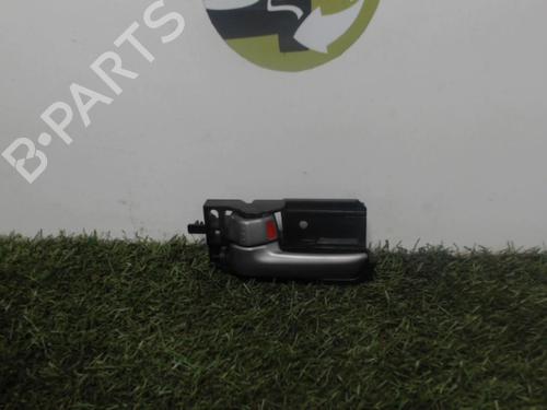 Used Front left interior door handle SUZUKI SWIFT III (MZ, EZ) 1.3 DDiS (RS413D) (69 hp) 25393032