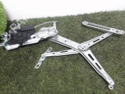 Fensterheber links vorne für OPEL ZAFIRA A MPV (T98) 2.0 DTI 16V (F75) (101 hp) 25393060