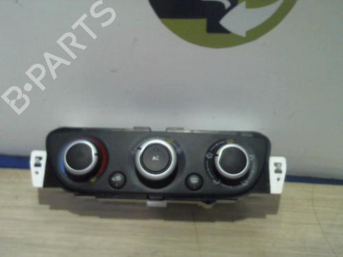 climate-control-renault-megane-iii-hatchback-bz01_-b3_-2008-25387999 main image