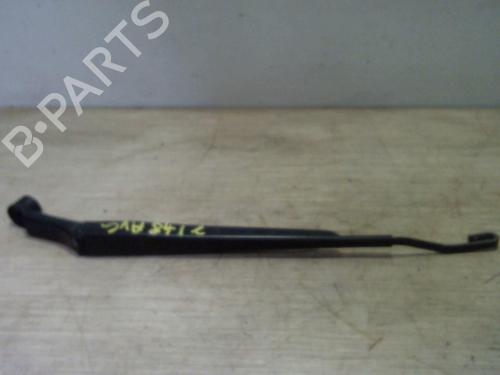 Used Front windshield wiper arm TOYOTA HILUX VI Pickup (_N1_) 2.5 D-4D (KDN145, KDN150) (88 hp) 25388312