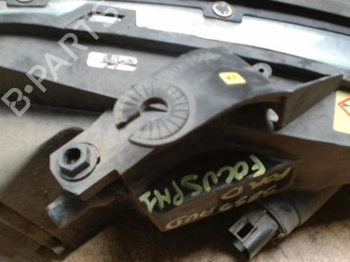 Used Right headlight FORD FOCUS I (DAW, DBW) 1.6 16V (100 hp) 31236275