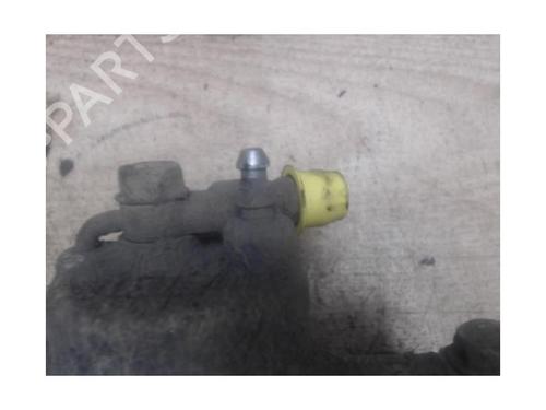 Left front brake caliper TOYOTA YARIS VERSO (_P2_) 1.4 D-4D (NLP20_, NLP22_) | BP25415893M105