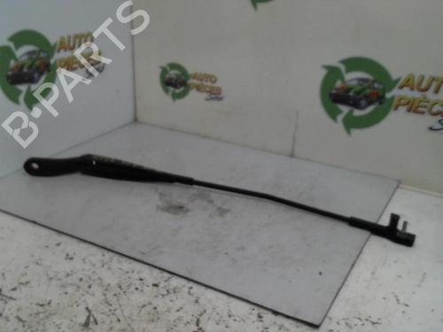 Front windshield wiper arm PEUGEOT 207 (WA_, WC_) 1.4 HDi | BP25464784C143 