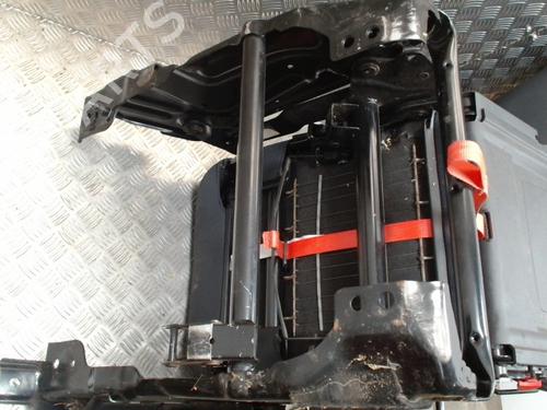 Seats set CITROËN NEMO Box Body/MPV (AA_) 1.3 HDi 75 | BP31137885C78