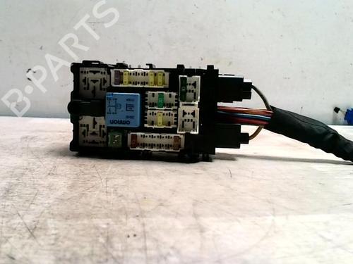 Used Fuse box CITROËN C4 II (NC_) 1.6 HDi 90 (92 hp) 27352698