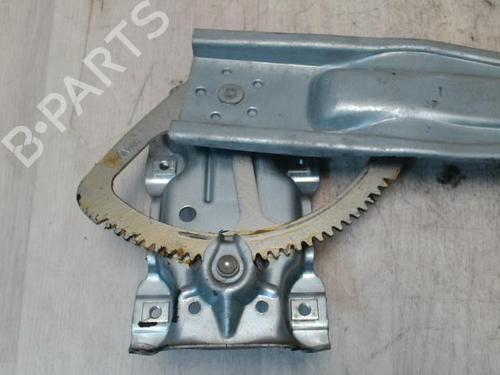 Used Rear left window mechanism TOYOTA YARIS (_P13_) 1.4 D (NLP130_, NLP130) (90 hp) 27671574