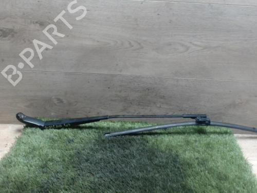 Front windshield wiper arm PEUGEOT 407 (6D_) 2.0 HDi 135 (6DRHRH, 6DRHRE, 6DRHRG, 6DRHRJ) | BP30660183C143 