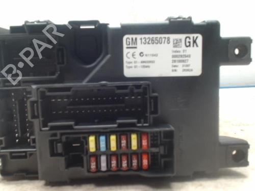 Used Fuse box OPEL CORSA D (S07) 1.3 CDTI (L08, L68) (75 hp) 28010192