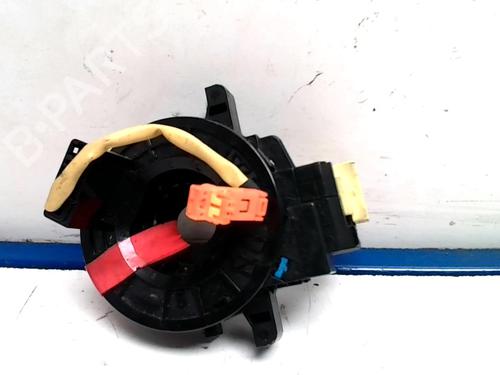 Used Squib airbag TOYOTA YARIS (_P9_) 1.4 D-4D (NLP90_, NLP90R) (90 hp) 25418171