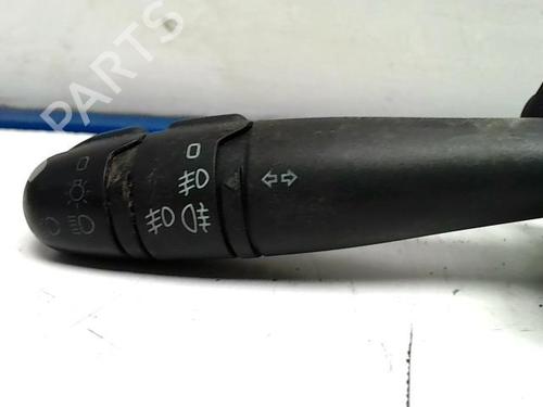 switch-renault-scenic-i-mpv-ja01_-fa0_-1999-2000-2001-2002-2003-2004-2005-2006-2007-2008-2009-2010-25417144 main image