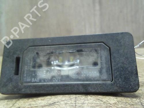 Éclairage de plaque d'immatriculation BMW 3 (E90) 318 d (136 hp) 31222432