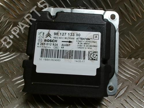 Airbag styreenhed PEUGEOT 208 I (CA_, CC_) 1.2 VTi 68 / PureTech 68 (68 hp) 31237309