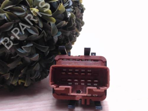 Used Left rear window switch RENAULT MEGANE II (BM0/1_, CM0/1_) 1.6 16V (BM0C, CM0C) (113 hp) 31218597